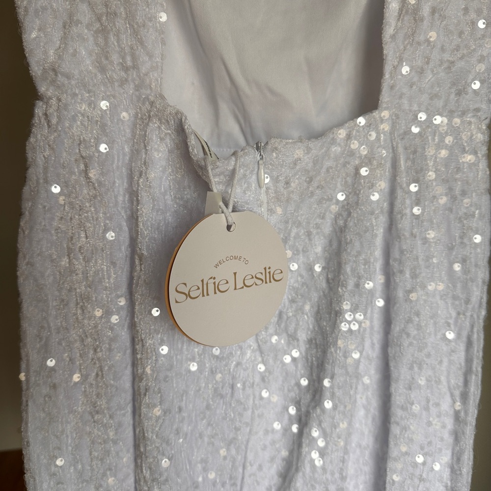 Selfie Leslie White Sequin Backless Sleeveless Dress - Picture 4 of 5